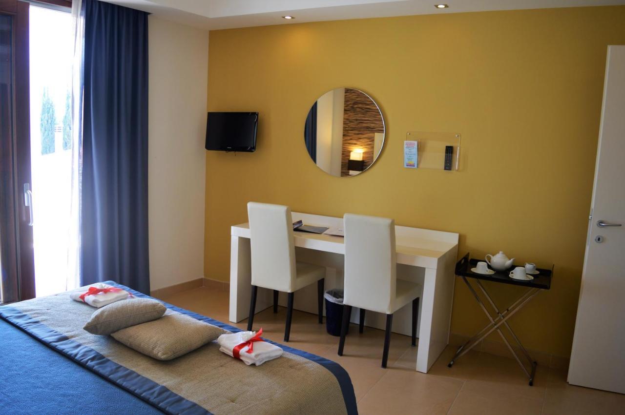 Prince Franklyn Hotel Santa Maria di Castellabate Eksteriør billede