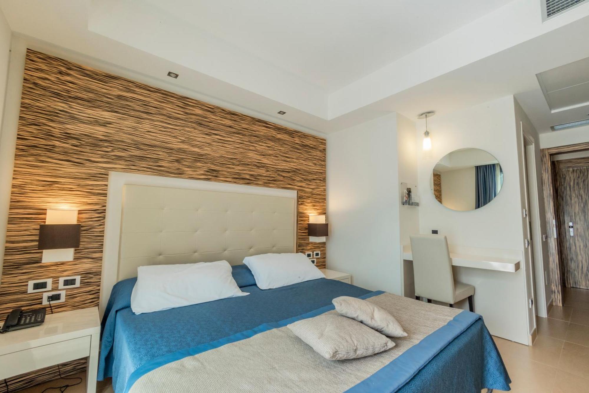 Prince Franklyn Hotel Santa Maria di Castellabate Eksteriør billede