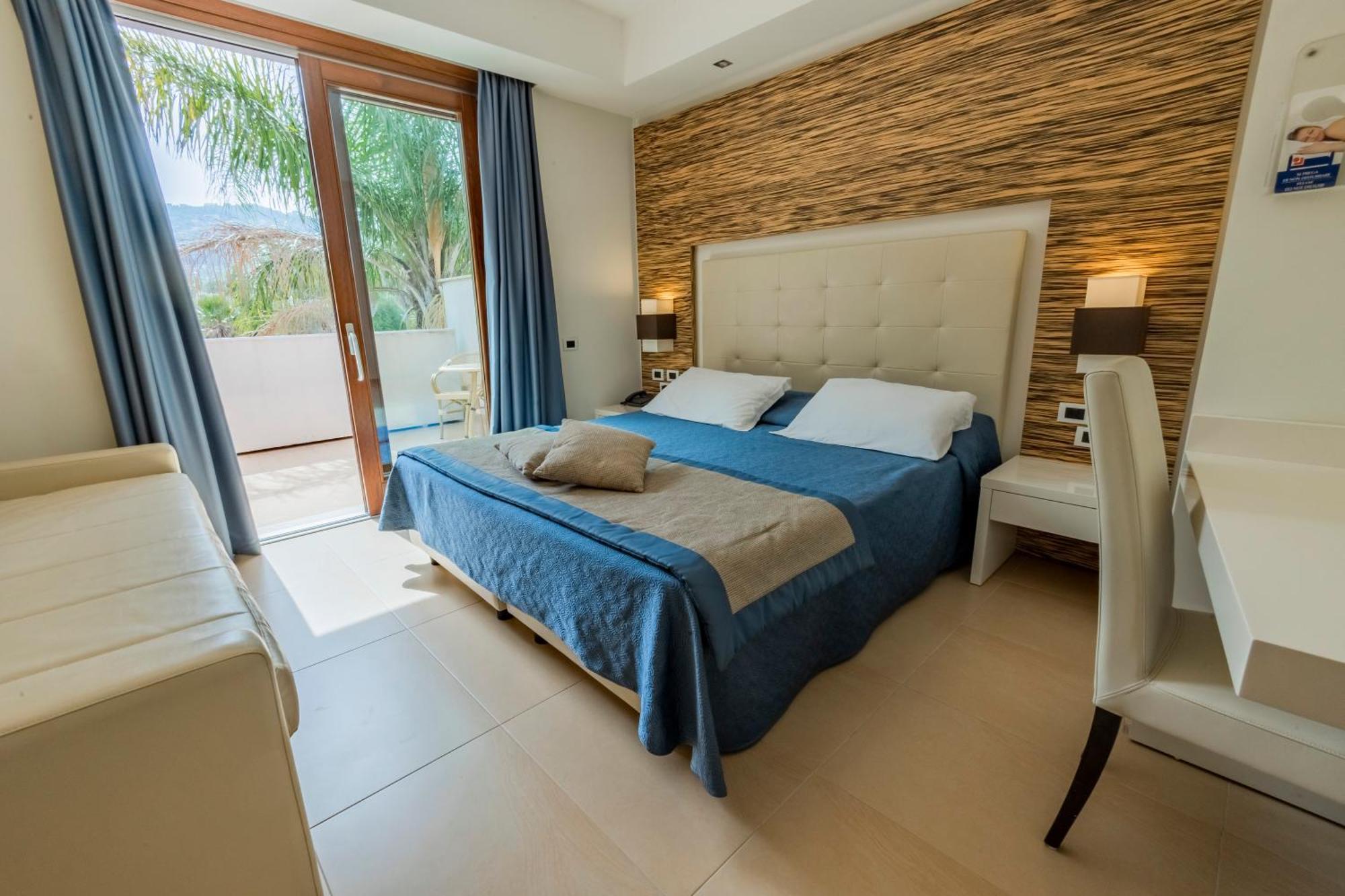 Prince Franklyn Hotel Santa Maria di Castellabate Eksteriør billede
