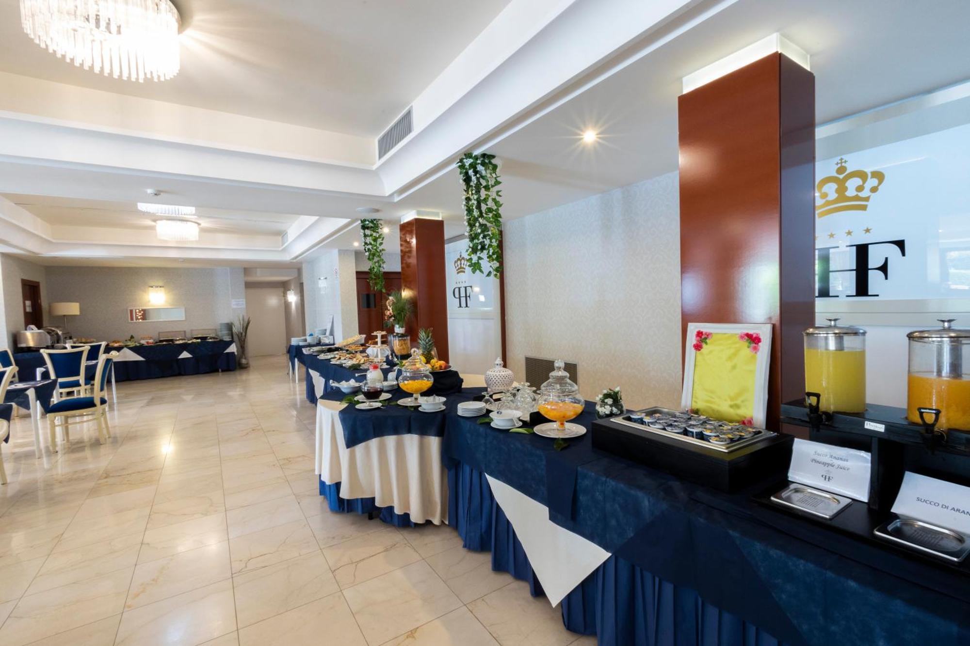 Prince Franklyn Hotel Santa Maria di Castellabate Eksteriør billede