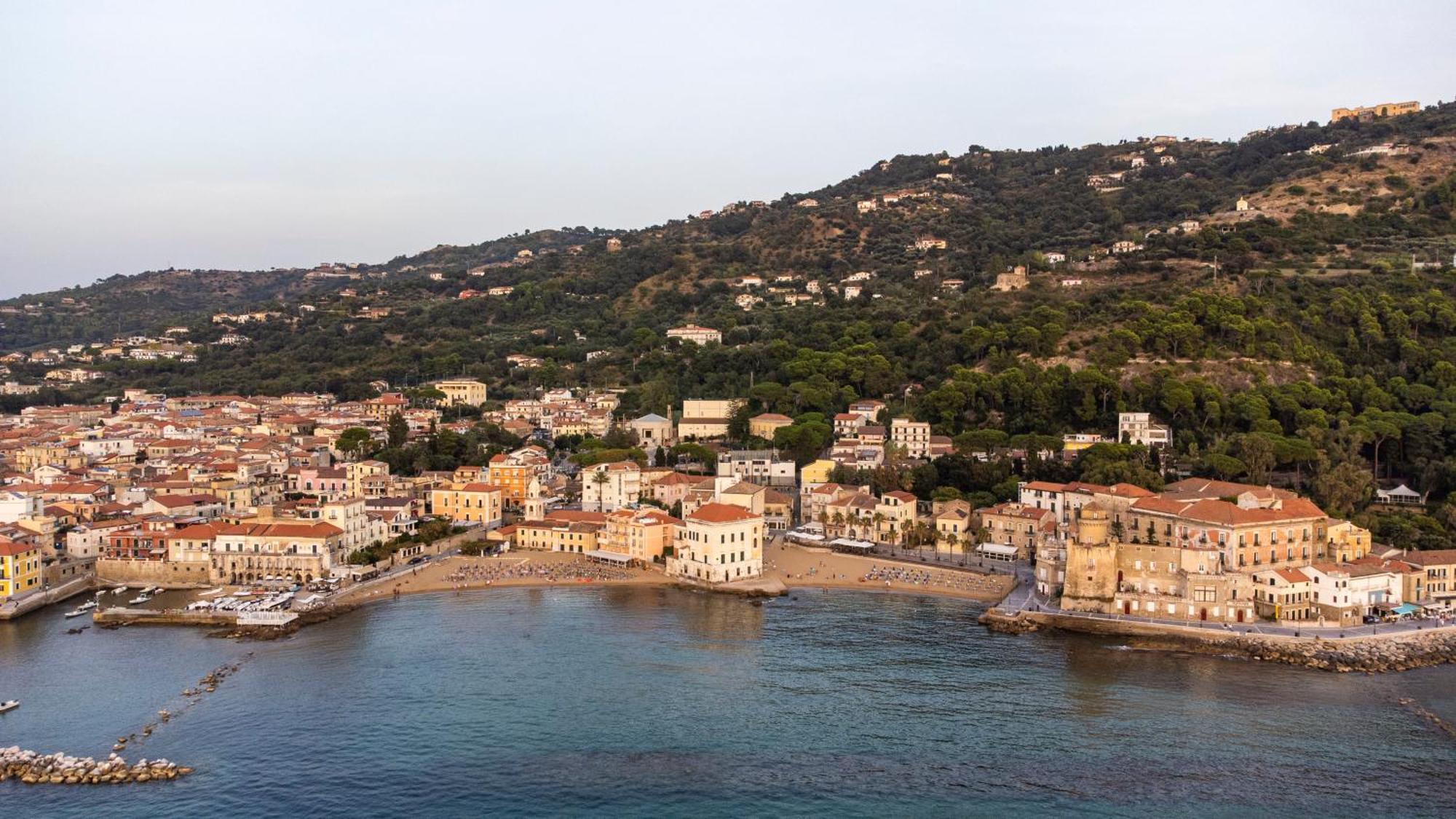 Prince Franklyn Hotel Santa Maria di Castellabate Eksteriør billede