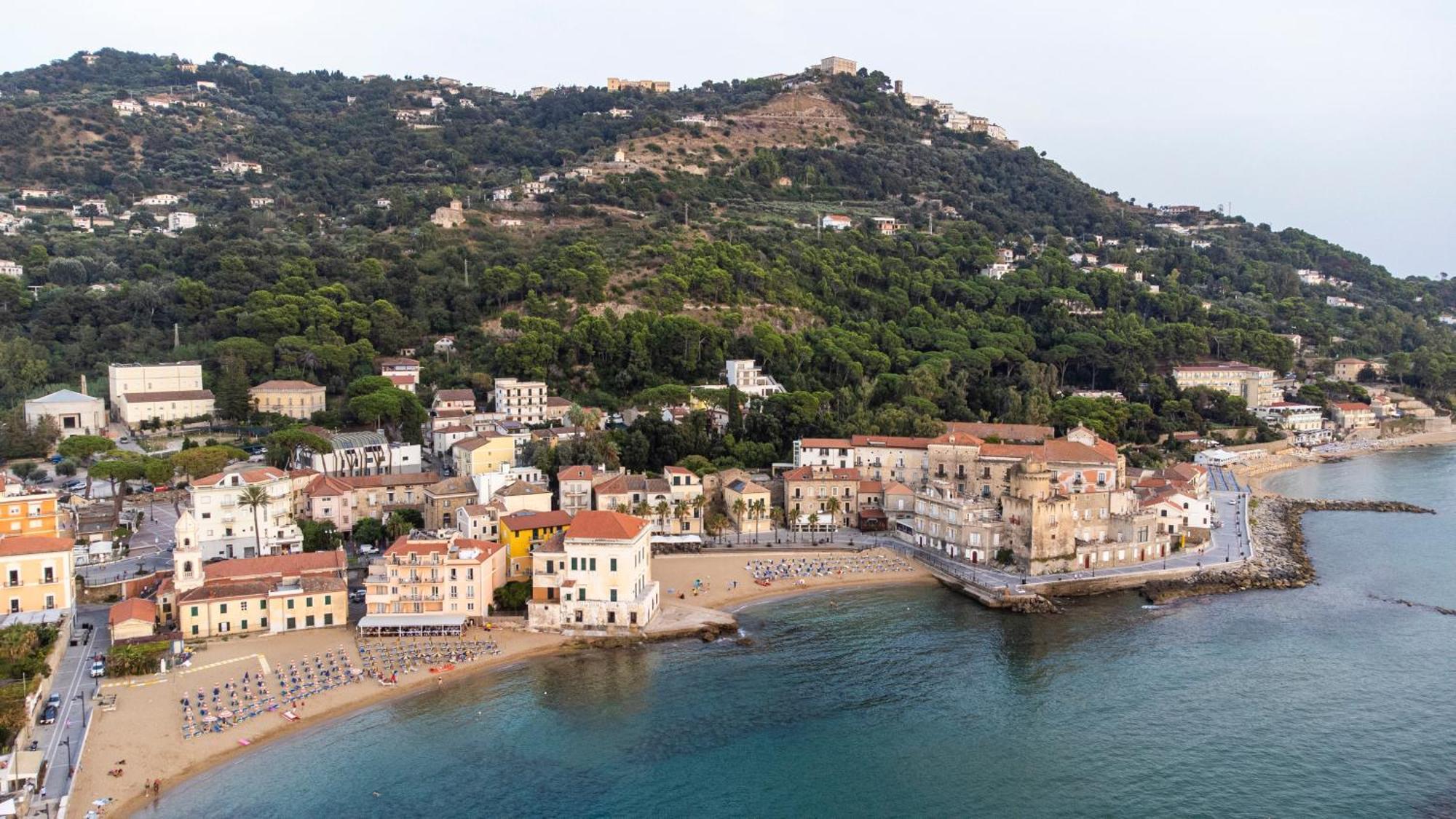 Prince Franklyn Hotel Santa Maria di Castellabate Eksteriør billede