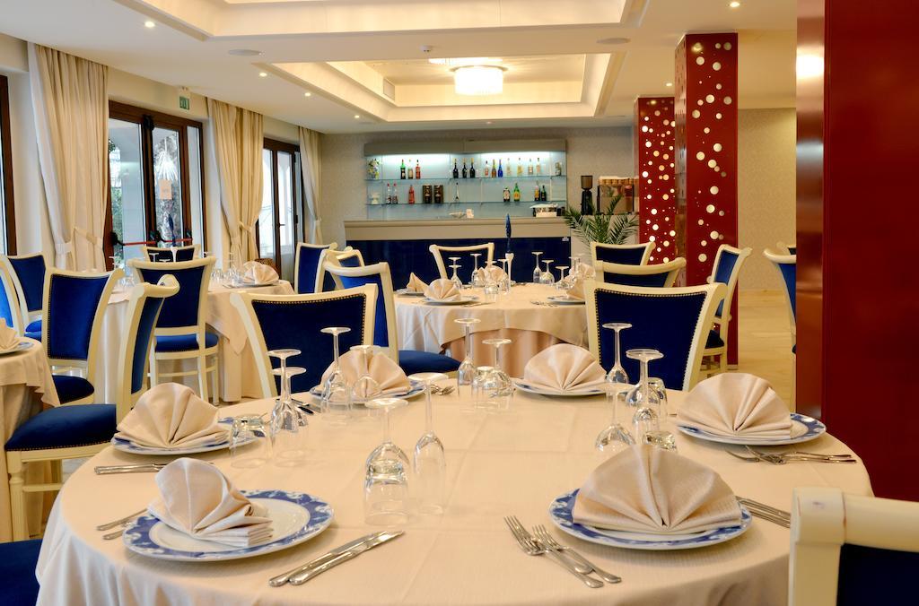 Prince Franklyn Hotel Santa Maria di Castellabate Eksteriør billede