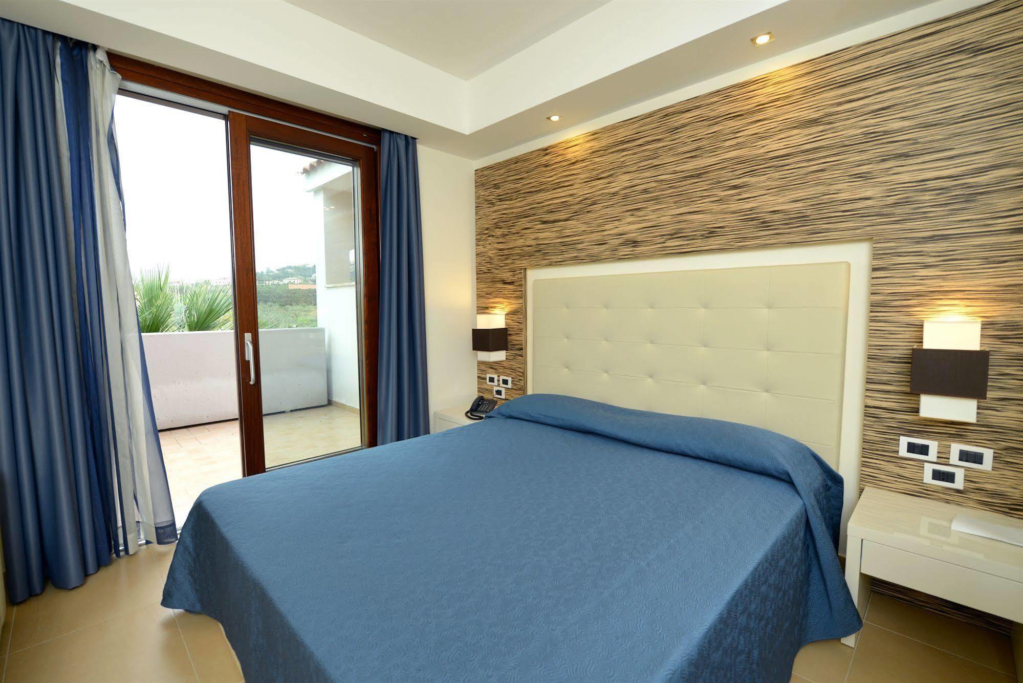 Prince Franklyn Hotel Santa Maria di Castellabate Eksteriør billede